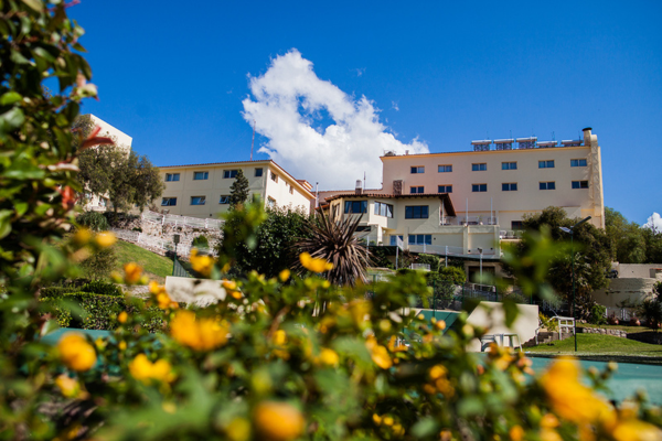 Hotel UTHGRA Los Cocos