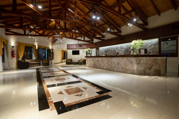 Hotel UTHGRA Los Cocos